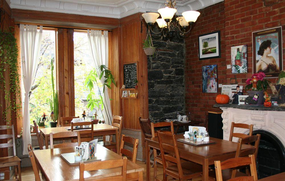 Gite University Bed And Breakfast Montreal Exterior photo
