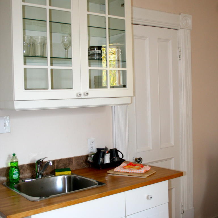 Gite University Bed And Breakfast Montreal Exterior photo